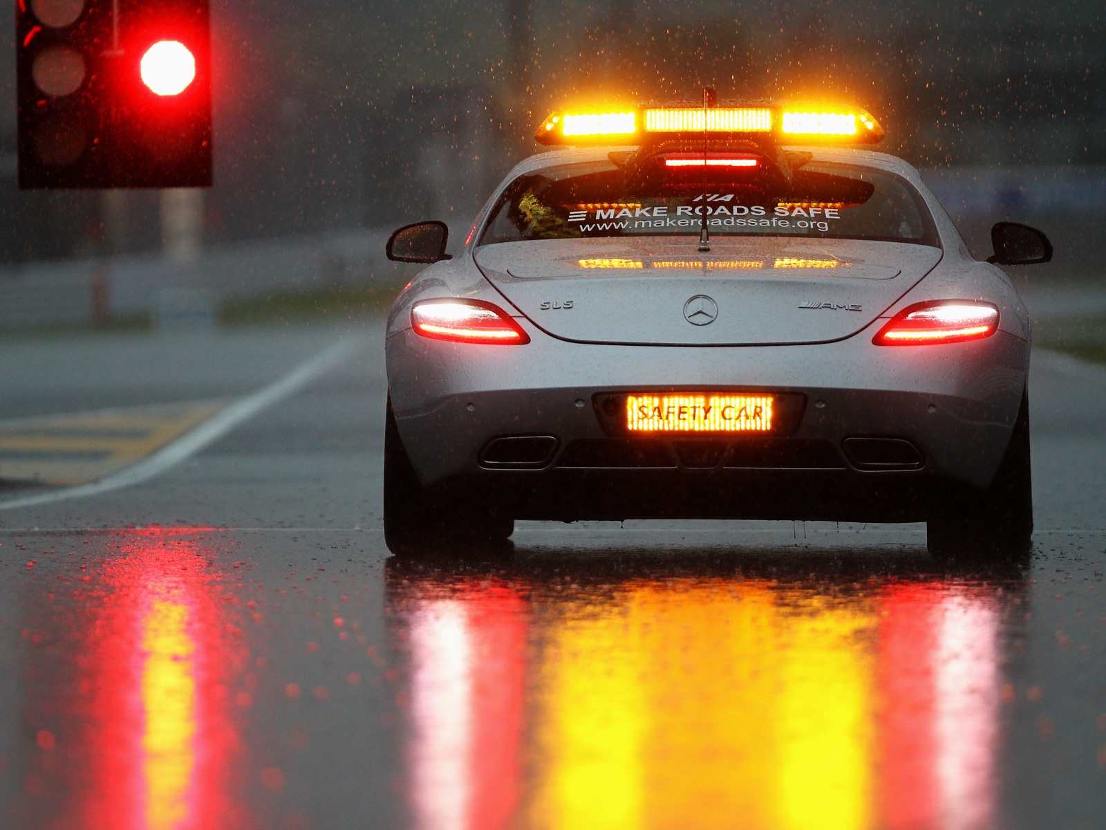 f1_safety_car