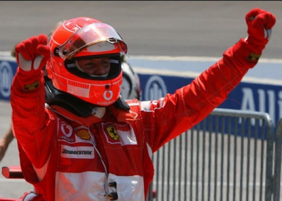 Официально: MSchumacher подписал контракт с Ferrari